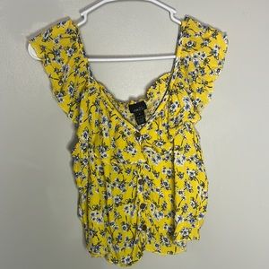 Yellow tank top rue 21. Size M